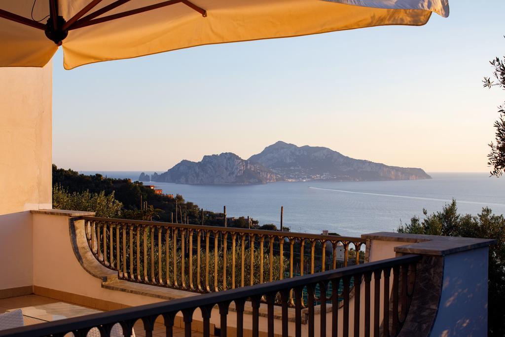 Apartamento Il Nido Del Gabbiano Massa Lubrense Exterior foto